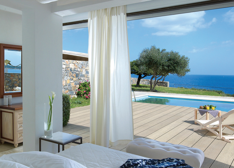 某某小区户外地板安装